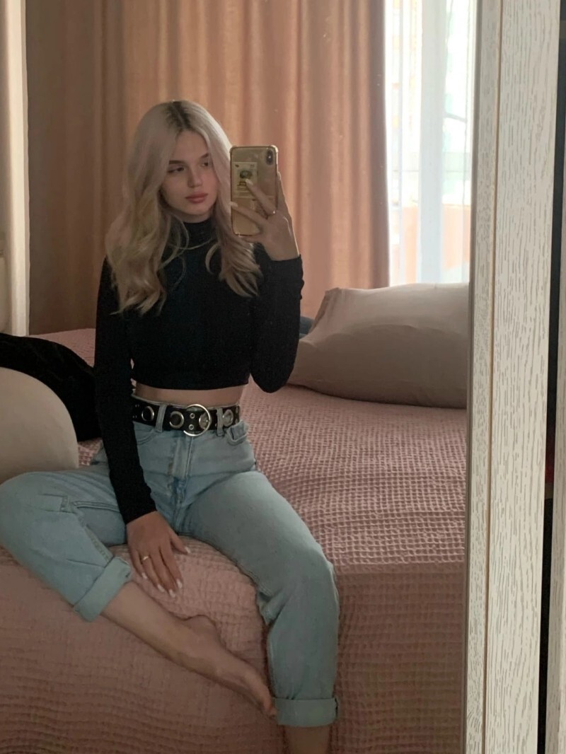 Путана Лада Блондинка c 2 размером груди у метро Беговая Санкт-Петербург Фото - 1