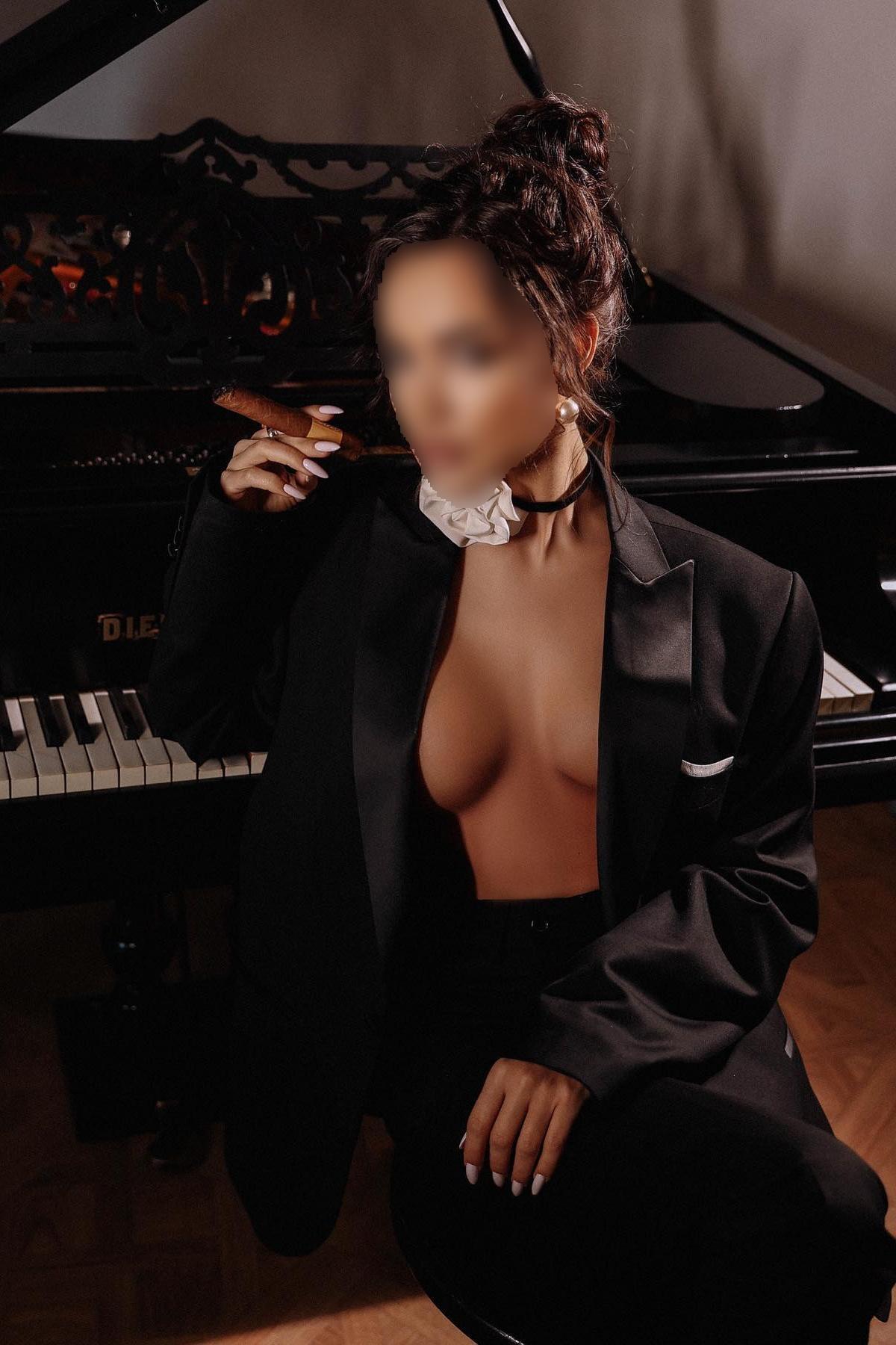 Путана Василина Брюнетка c 3 размером груди у метро Купчино Санкт-Петербург Фото - 5