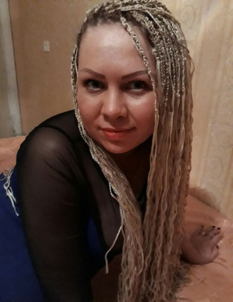 Индивидуалка Оля Блондинка c 2 размером груди у метро Адмиралтейская Санкт-Петербург Фото - 3