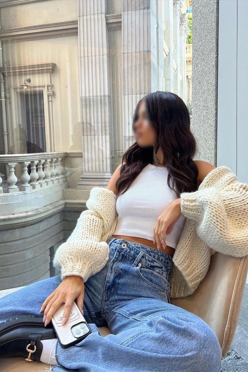 Индивидуалка Анюта Брюнетка c 2 размером груди у метро Адмиралтейская Санкт-Петербург Фото - 3