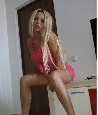 Индивидуалка Маша Блондинка c 3 размером груди у метро Черная речка Санкт-Петербург Фото - 1