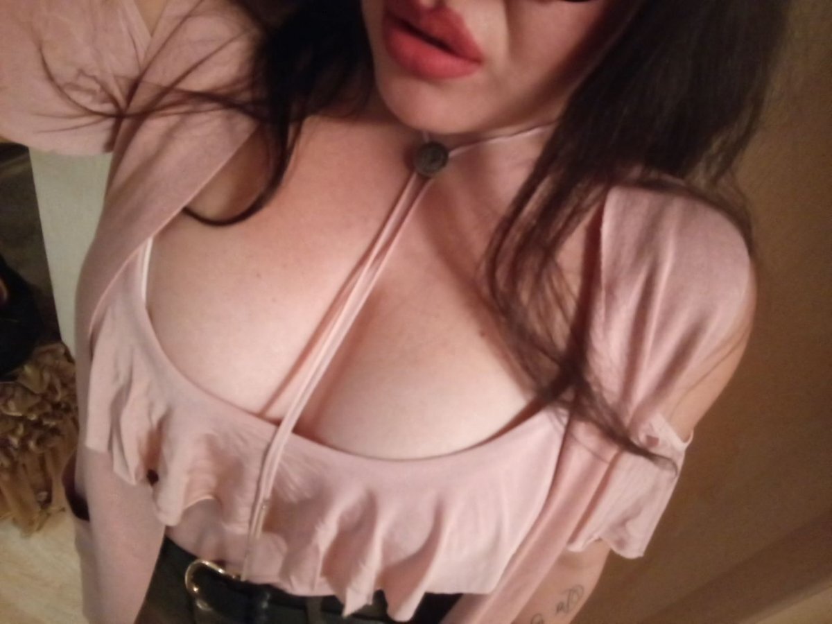 Индивидуалка Гера Шатенка c 4 размером груди у метро Волковская Санкт-Петербург Фото - 2