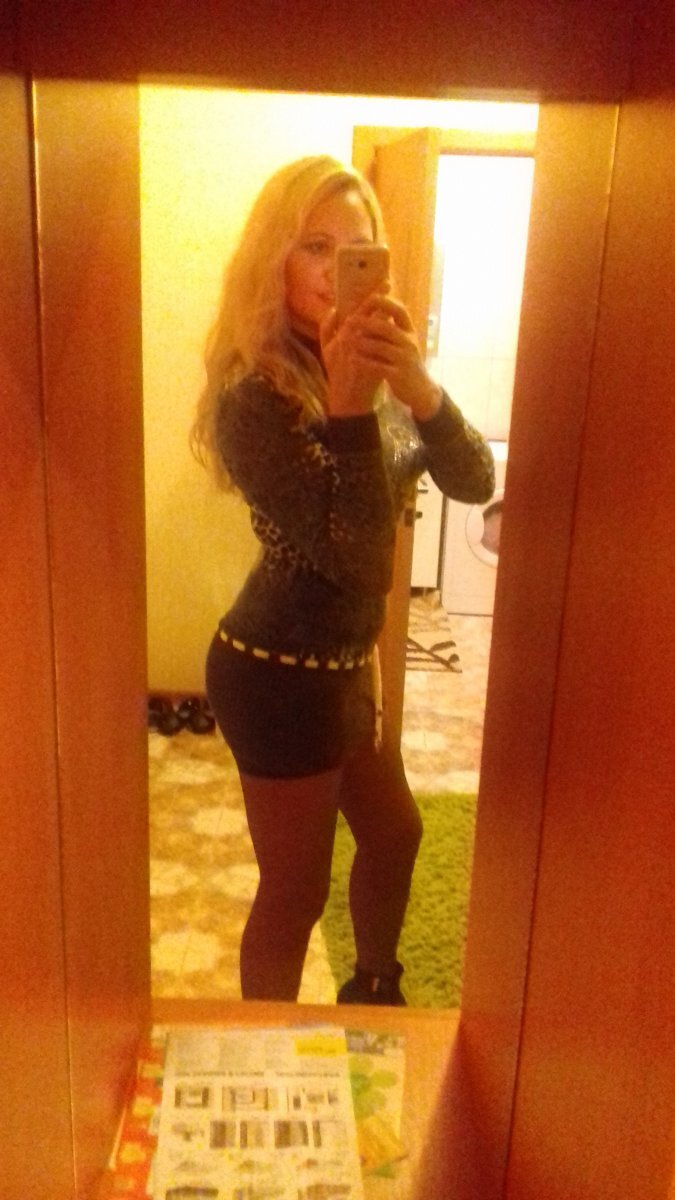 Индивидуалка Кристи Блондинка c 3 размером груди у метро Волковская Санкт-Петербург Фото - 2