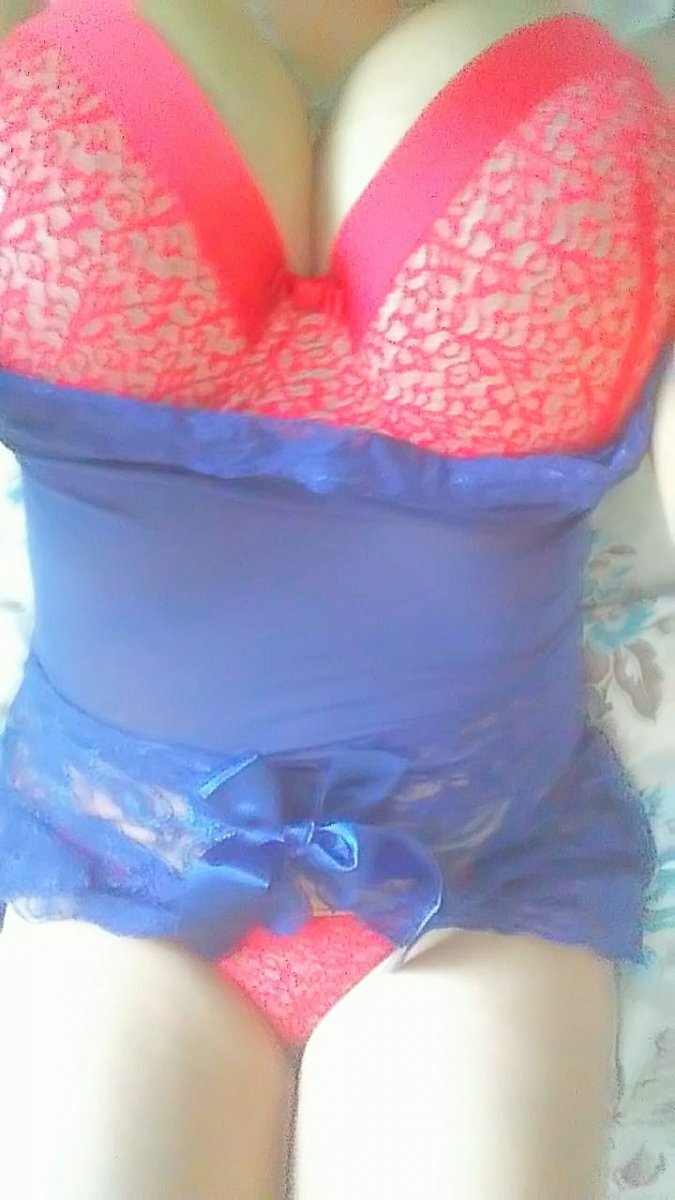 Индивидуалка Эля Блондинка c 5 размером груди у метро Выборгская Санкт-Петербург Фото - 7