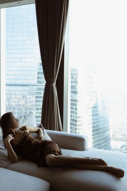 Путана Женечка Брюнетка c 2 размером груди у метро Проспект Славы Санкт-Петербург Фото - 4