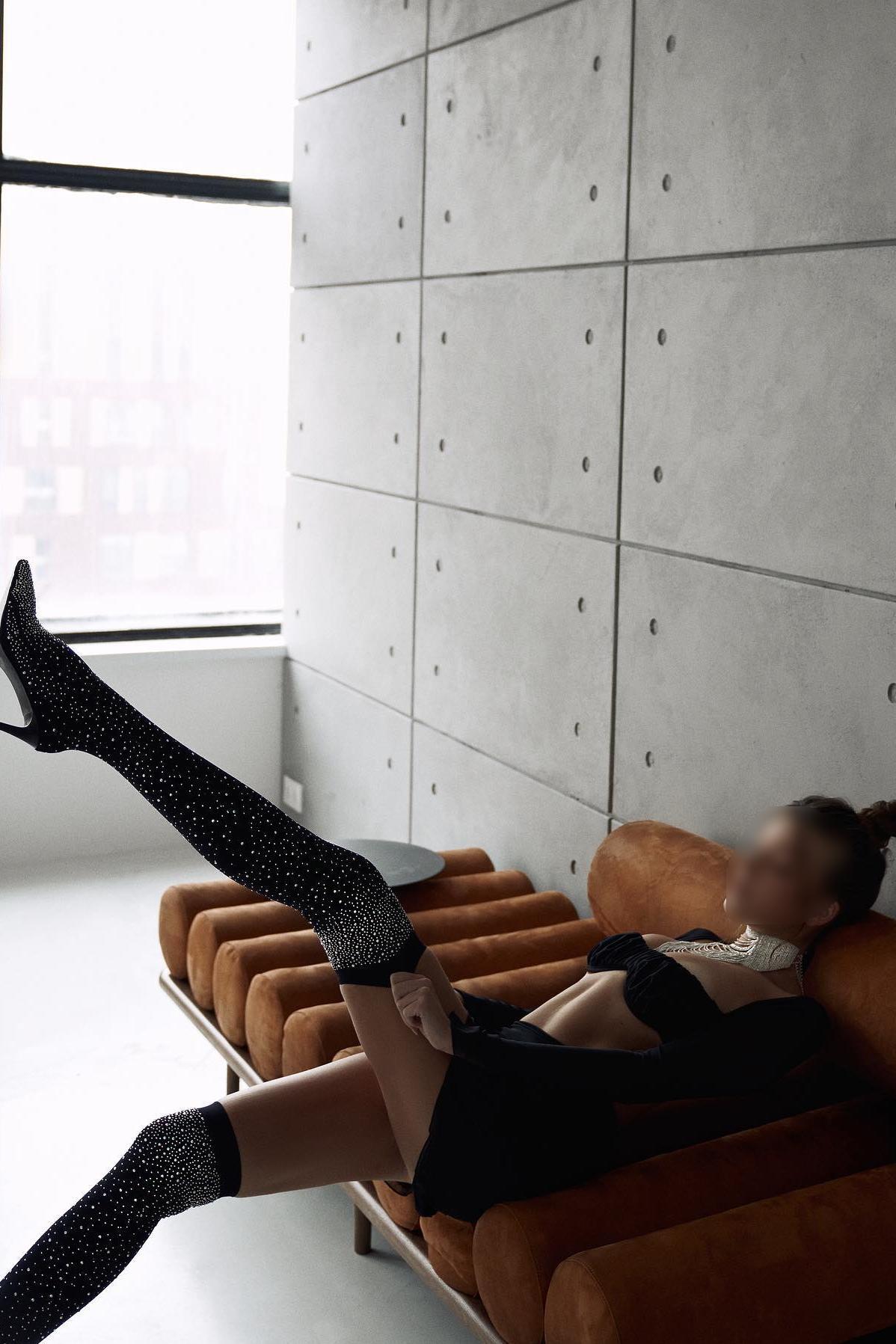 Путана Маша Шатенка c 2 размером груди у метро Шушары Санкт-Петербург Фото - 4