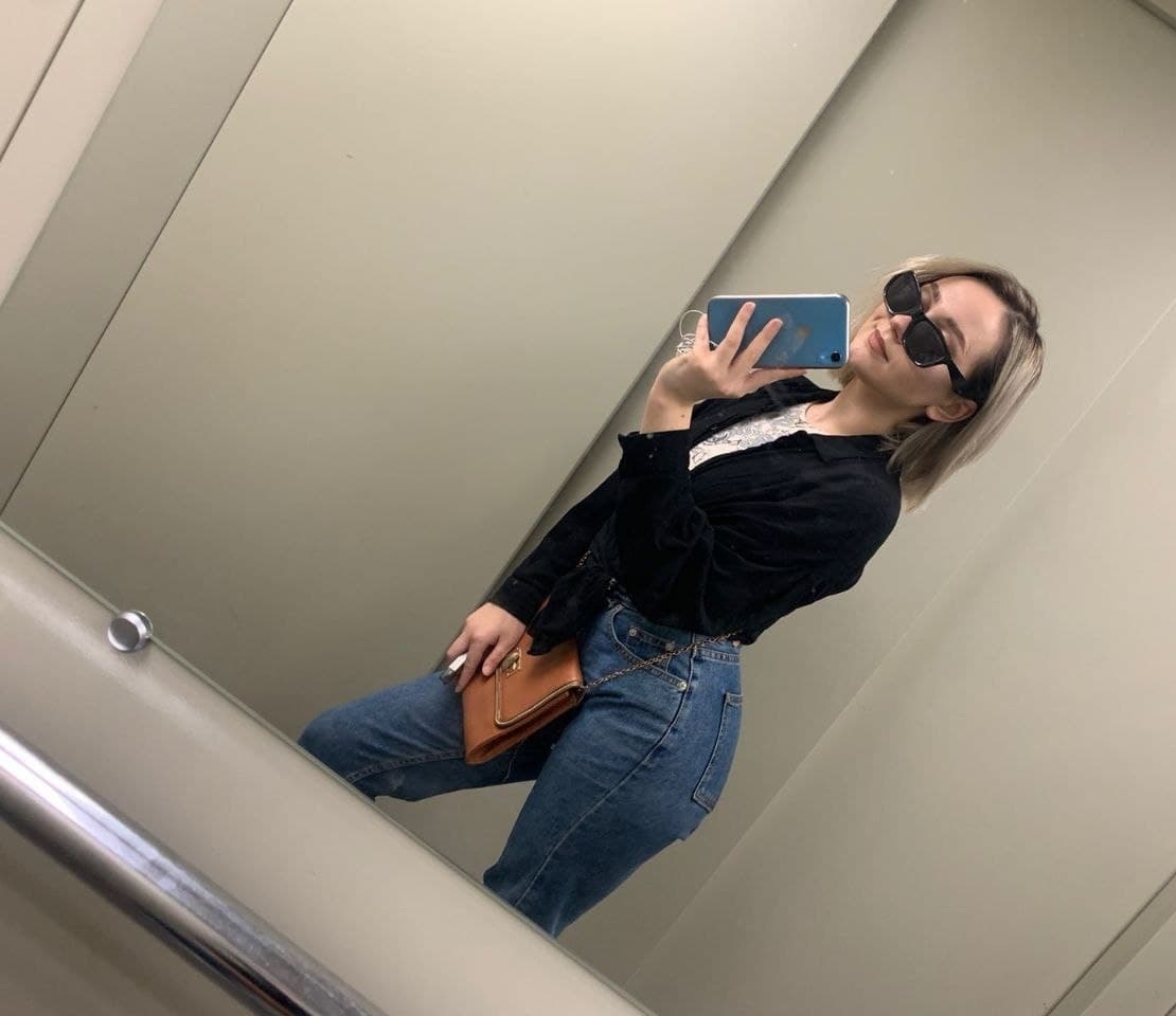 Путана Аня Блондинка c 5 размером груди у метро Московская Санкт-Петербург Фото - 2